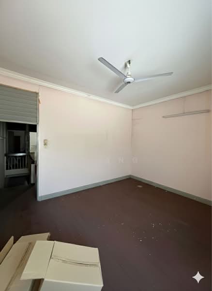 Shop / Office for Rent in Jelutong (Penang) - HK Ang - Interior - PropertyGuru.com.my