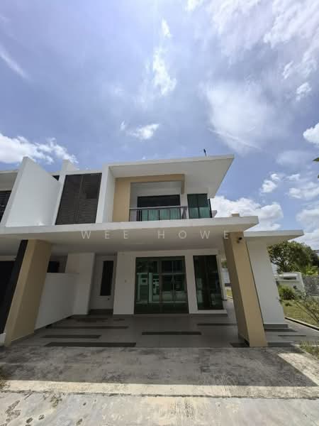 2-storey Terraced House for Sale in Bandar Dato Onn (Tebrau) - Wee Howe - Exterior - PropertyGuru.com.my