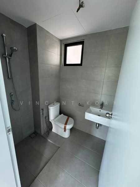 Kondominium untuk Dijual di The Address - Vincent Koay - Bathroom - PropertyGuru.com.my