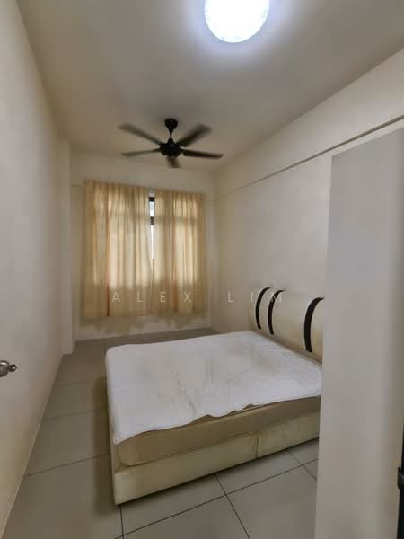 Kondominium untuk Disewa di 98 Nibong Residence - Alex Lim - Bedroom - PropertyGuru.com.my