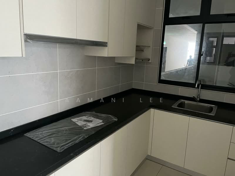 Servis Apartment untuk Dijual di Twin Tower Residence - Aamani Lee - Kitchen - PropertyGuru.com.my