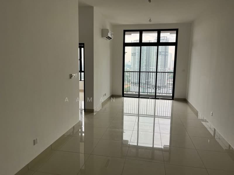 Servis Apartment untuk Dijual di Twin Tower Residence - Aamani Lee - Living Room - PropertyGuru.com.my