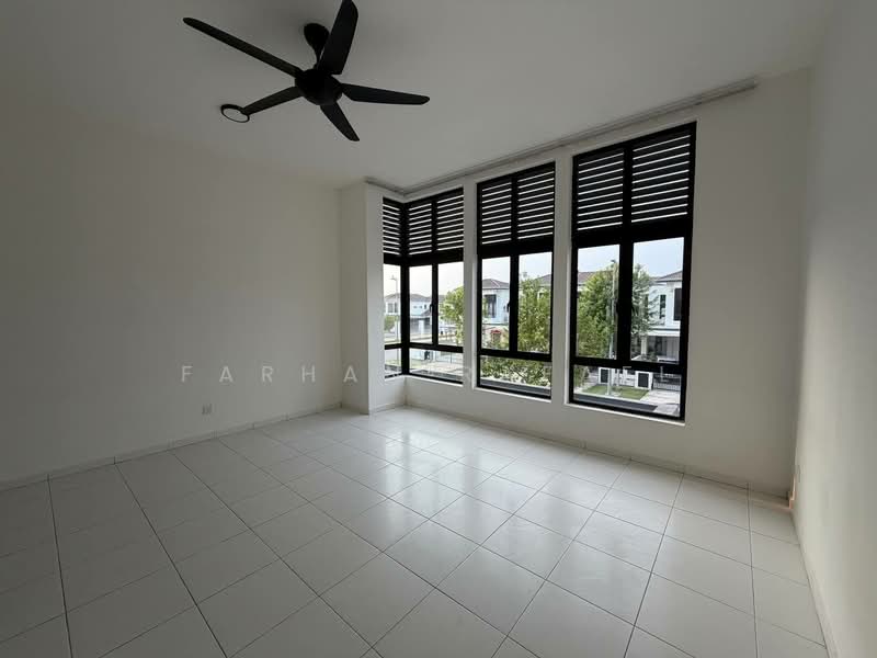 2-storey Terraced House for Sale in Eco Grandeur (Puncak Alam) - Farhan Rafael - Living Room - PropertyGuru.com.my