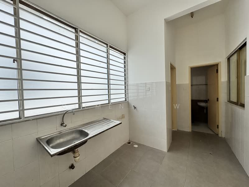 Rumah Teres 2 Tingkat untuk Dijual di Setia Alam (Selangor) - Clement Yew - Kitchen - PropertyGuru.com.my