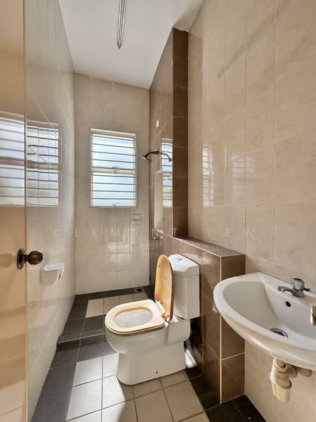 Rumah Teres 2 Tingkat untuk Dijual di Setia Alam (Selangor) - Clement Yew - Bathroom - PropertyGuru.com.my