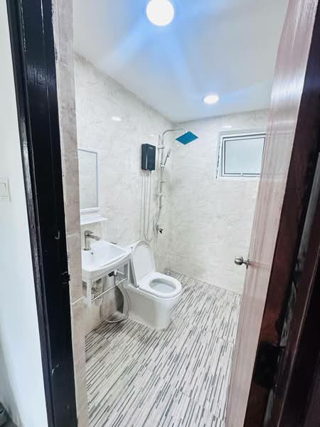Kondominium untuk Dijual di Selesa Puteri Condominium - Janice Yong - Bathroom - PropertyGuru.com.my