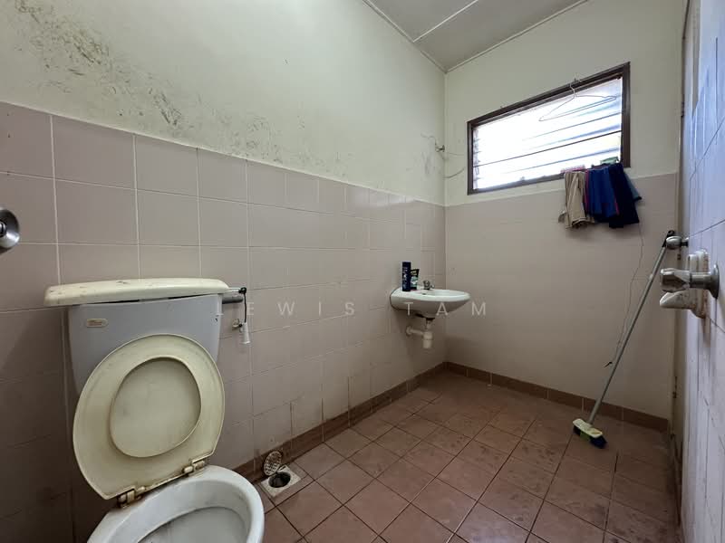 2-storey Terraced House for Sale in Bandar Mahkota Cheras (Cheras) - Lewis Tam - PropertyGuru.com.my