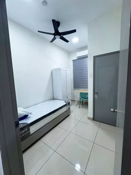 Apartment for Rent at D7 (D'Seven Lagoon Perdana) - Nick Chan - Bedroom - PropertyGuru.com.my