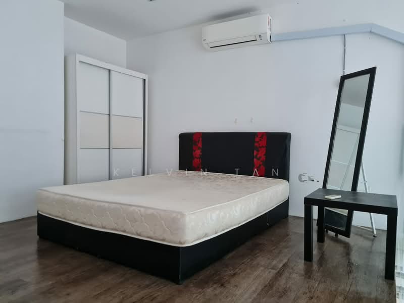 Condominium for Sale at The Place @ Cyberjaya (Service Residence) - Kelvin Tan - Bedroom - PropertyGuru.com.my