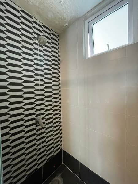 Servis Apartment untuk Disewa di Tiara Mutiara 2 - Cassie Lian - Bathroom - PropertyGuru.com.my