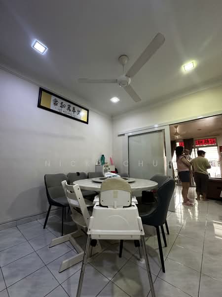 Rumah Teres 2 Tingkat untuk Dijual di Senawang (Negeri Sembilan) - Nicky Chua - Dining Room - PropertyGuru.com.my