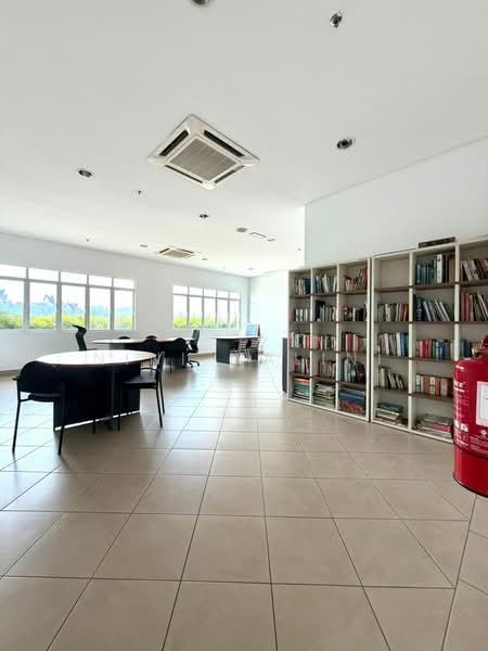Service Residence for Sale at TTDI Adina - Nini Malini - Library - PropertyGuru.com.my