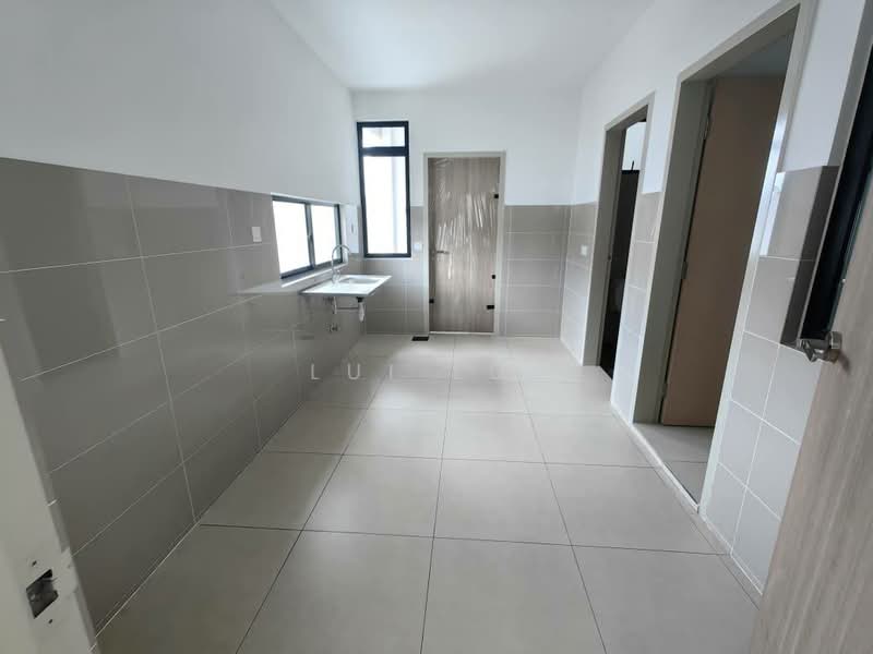 Rumah Kluster untuk Dijual di Iskandar Puteri (Nusajaya) (Johor) - Lui Lui - Kitchen - PropertyGuru.com.my