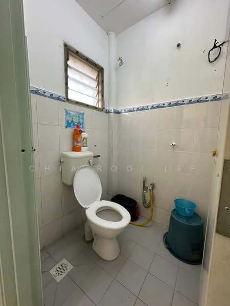 2-storey Terraced House for Sale in Kajang (Selangor) - Chia Booi Lee - Bathroom - PropertyGuru.com.my