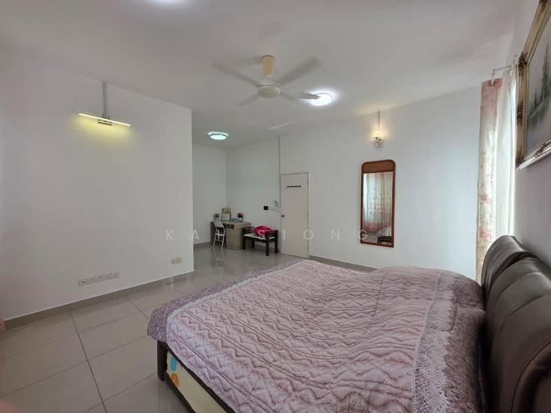 Cluster House for Sale in Johor Bahru (Johor) - Kai Siong - Bedroom - PropertyGuru.com.my