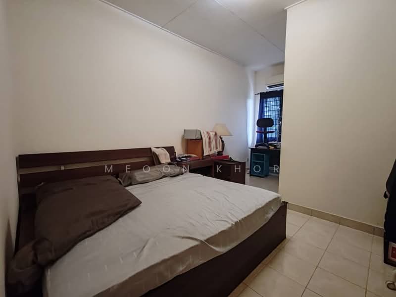 2-storey Terraced House for Rent in Taman Kundang Jaya (Rawang) - Meoon Khor - Bedroom - PropertyGuru.com.my