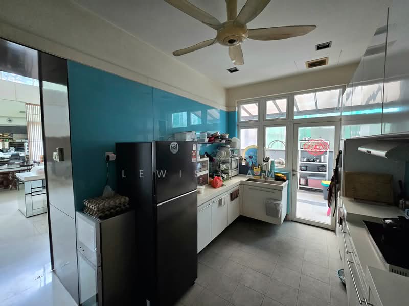 Bungalow for Sale in Country Heights Damansara (Kuala Lumpur) - Lewis Tam - Kitchen - PropertyGuru.com.my