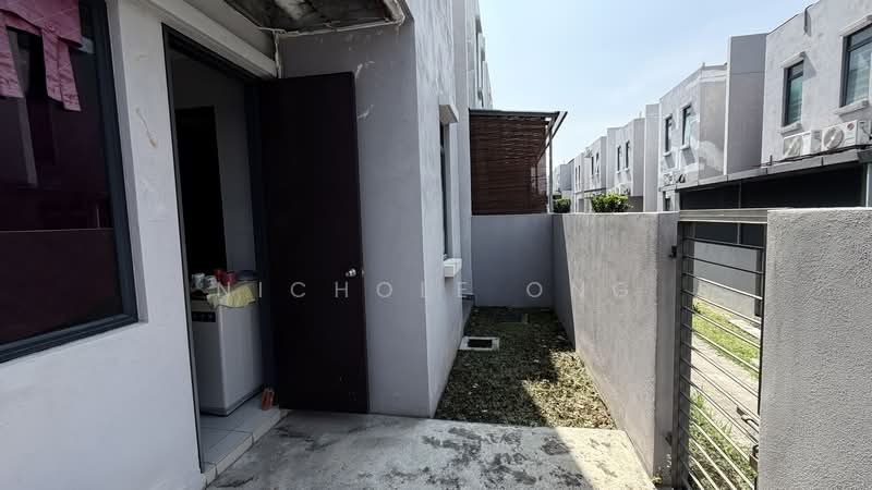 Rumah Teres untuk Dijual di Semenyih (Selangor) - Nichole Ong - Exterior - PropertyGuru.com.my