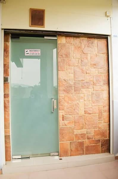 Shop / Office for Rent in George Town (Penang) - JOYCE LIM - Entrance - PropertyGuru.com.my