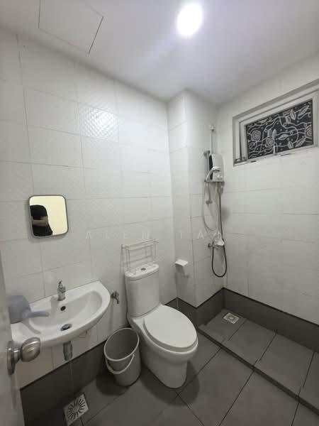 Service Residence for Sale at Seasons Amara Larkin - Alen Tan - Bathroom - PropertyGuru.com.my