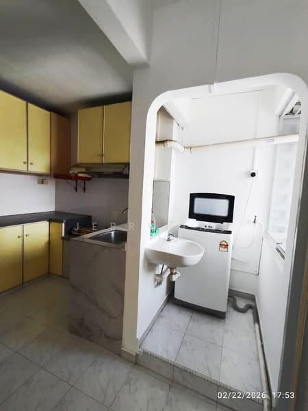 Pangsapuri untuk Disewa di Taman Lip Sin Block 37 - Jerry Tan - Kitchen - PropertyGuru.com.my