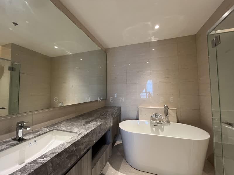 Servis Apartment untuk Disewa di Marriott Residence @ Gurney - Clemment Lee - Bathroom - PropertyGuru.com.my