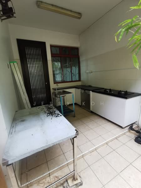 Rumah Berkembar untuk Disewa di Taman Redang (Johor Bahru) - Jessy Koh - Kitchen - PropertyGuru.com.my