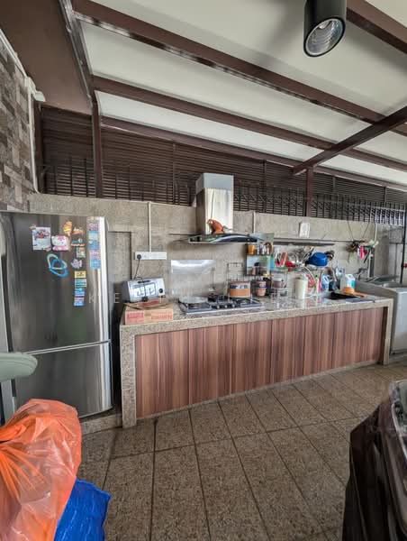 Rumah Teres 1 Tingkat untuk Dijual di Taman Teluk Gedung Indah (Klang) - Keith Liew - Kitchen - PropertyGuru.com.my