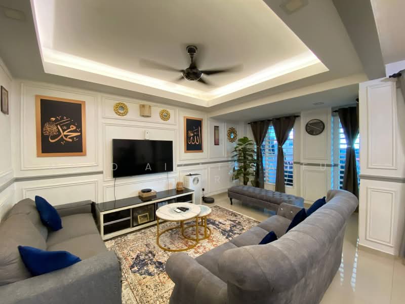 2-storey Terraced House for Sale in Bandar Baru Bangi (Selangor) - Mohd Aizat Saiful Bahri - Living Room - PropertyGuru.com.my