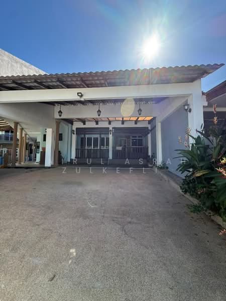 Rumah Teres 1 Tingkat untuk Dijual di Ampang (Selangor) - Zairul Asrah Zulkefli - Exterior - PropertyGuru.com.my