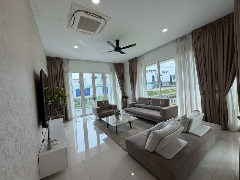 Rumah Banglo untuk Disewa di Senibong (Permas Jaya) - Ang Boon Chai - Living Room - PropertyGuru.com.my