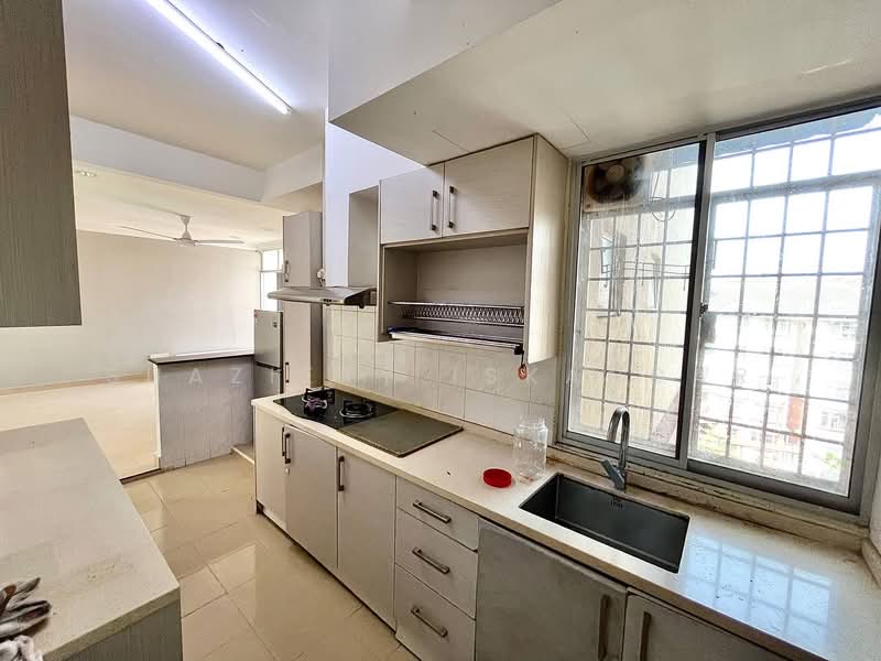 Pangsapuri untuk Dijual di Sri Wira Rivera Rise - Shaziery Iskandar - Kitchen - PropertyGuru.com.my
