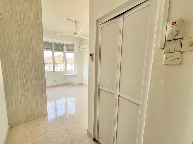 Pangsapuri untuk Dijual di Sri Wira Rivera Rise - Shaziery Iskandar - Interior - PropertyGuru.com.my