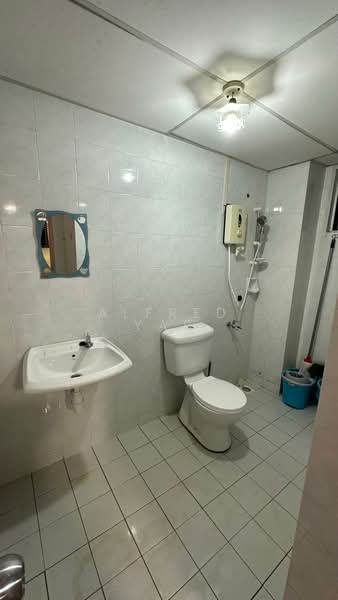 Service Residence for Rent at Akademik Suite - Alfred Yap - Bathroom - PropertyGuru.com.my