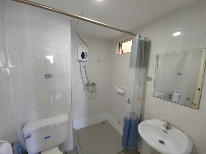 Gold Coast Resort Condominium - 3