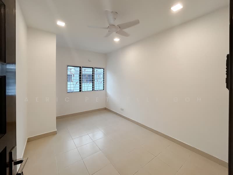 2-storey Terraced House for Sale in Pelabuhan Klang (Selangor) - Aeric Petrelli Goh - Interior - PropertyGuru.com.my