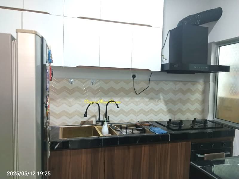 Condominium for Rent at Platinum OUG Residence - David Lao - Kitchen - PropertyGuru.com.my
