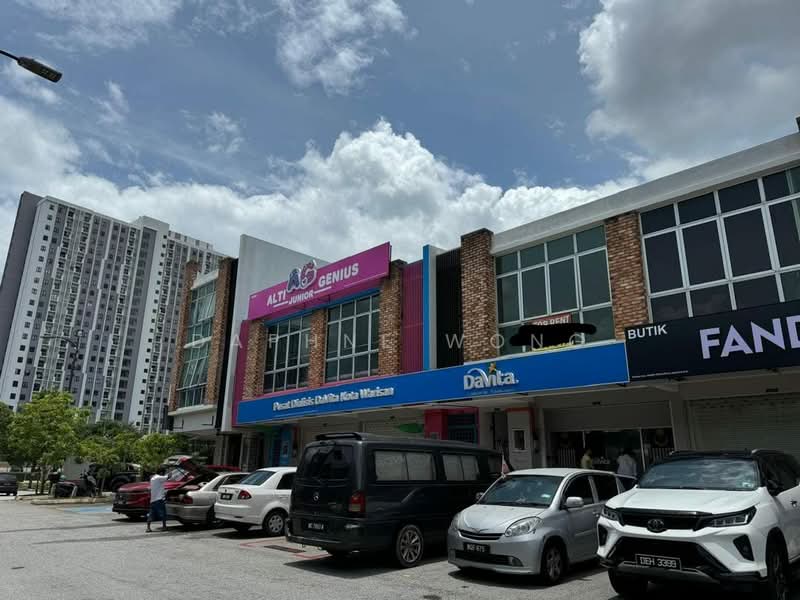 Kedai / Pejabat untuk Dijual di Dengkil (Selangor) - Daphne Wong - PropertyGuru.com.my
