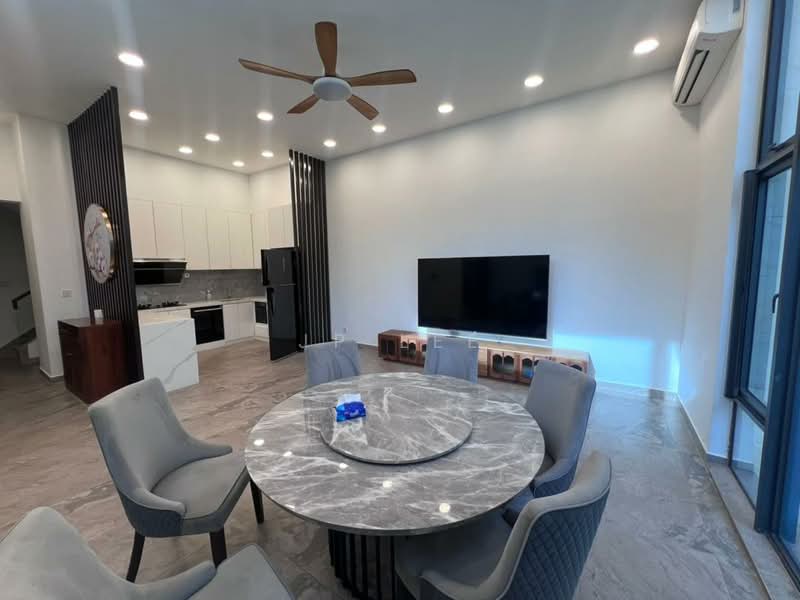 Rumah Kluster untuk Disewa di Iskandar Puteri (Nusajaya) (Johor) - JP Lee - Kitchen - PropertyGuru.com.my