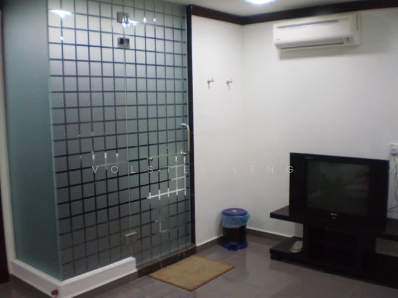 Shop / Office for Sale in Taman Damai Mewah (Kajang) - Volster Leng - Bathroom - PropertyGuru.com.my