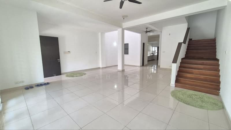 2-storey Terraced House for Sale in Alam Impian (Shah Alam) - Zaimah Zamri - Living Room - PropertyGuru.com.my