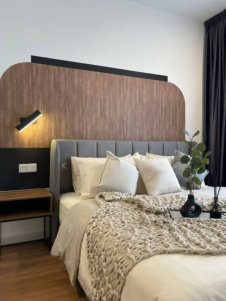 Service Residence for Rent at M Vertica - Kim Ling - Master Bedroom - PropertyGuru.com.my