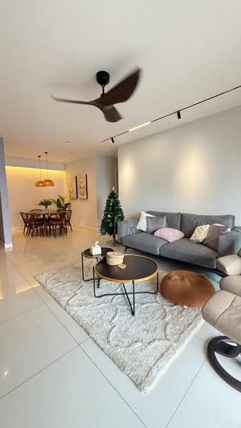 Kondominium untuk Dijual di The Straits View Condominium - Larissa Sim - Living Room - PropertyGuru.com.my