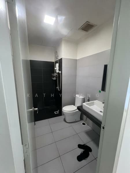 Condominium for Sale at X2 Residency - Kathy Ling - Bathroom - PropertyGuru.com.my