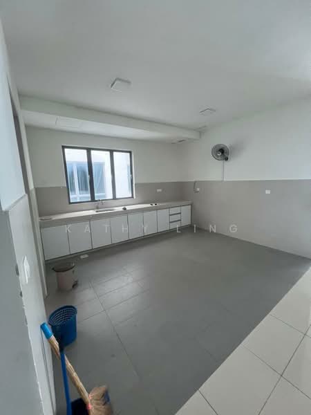 Condominium for Sale at X2 Residency - Kathy Ling - Kitchen - PropertyGuru.com.my