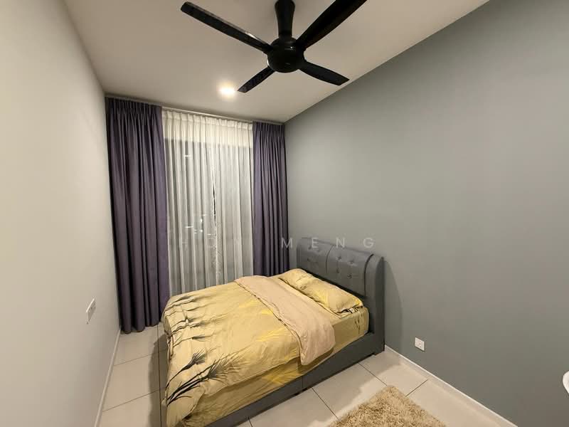 Condominium for Sale at Queens Residences Q1 @ Queens Waterfront - Hoy Meng - Bedroom - PropertyGuru.com.my