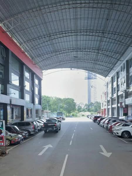 Kedai / Pejabat untuk Dijual di Pusat Perdagangan Pandan (Tebrau) - Wil Mong - Exterior - PropertyGuru.com.my