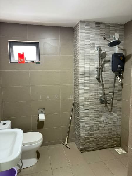 Condominium for Rent at Parkhill Residence - Ian Hee - Bathroom - PropertyGuru.com.my