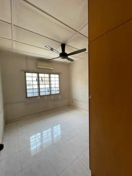 2-storey Terraced House for Sale in Sungai Buloh (Selangor) - Bill Lim - Bedroom - PropertyGuru.com.my