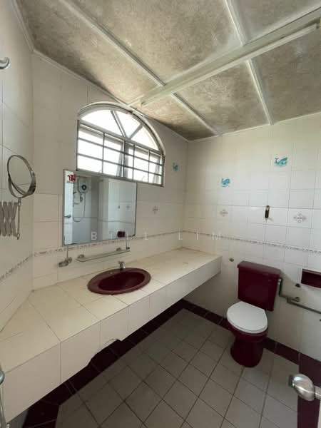2-storey Terraced House for Sale in Sungai Buloh (Selangor) - Bill Lim - Bathroom - PropertyGuru.com.my